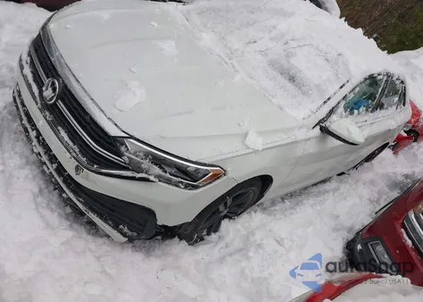 2024 Volkswagen Jetta 1.5T Se z USA, uszkodzony, nr VIN 3VWEM7BU2RM055902